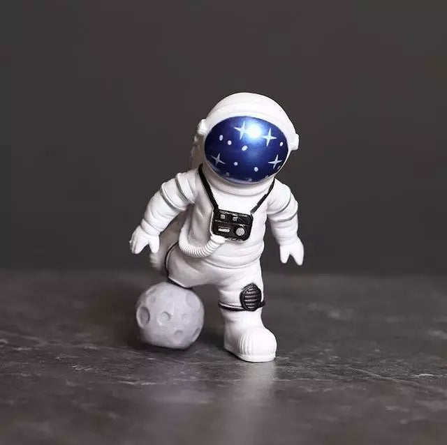 figurine_resine_astronaute_foot_deco